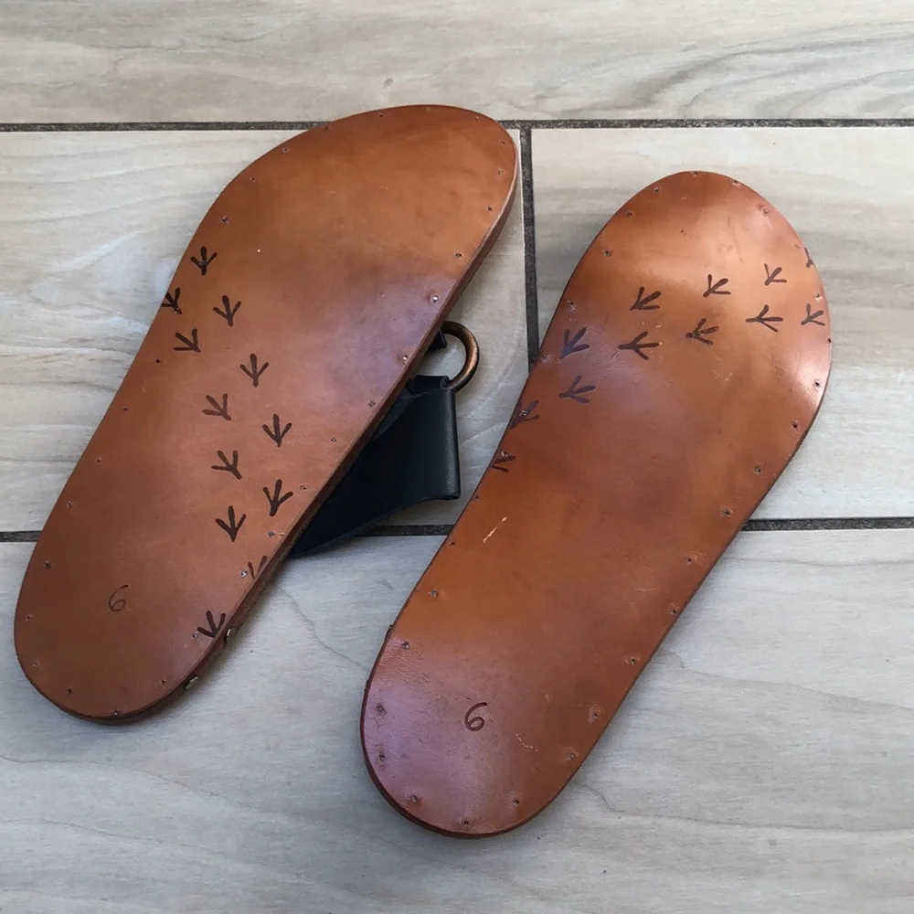 Beek sandals